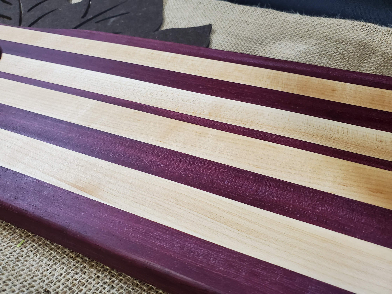 Purpleheart & Maple Cutting Board with handle image 2