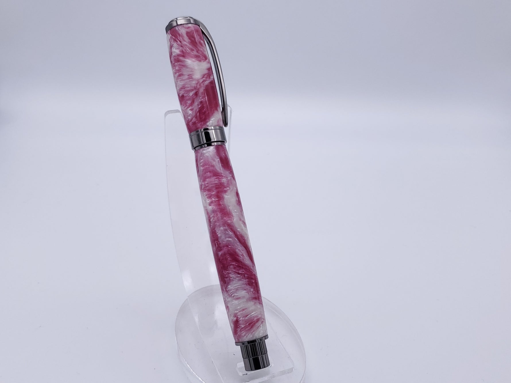 Pink Ginger Fountain Pen with Magnetic Cap image 3