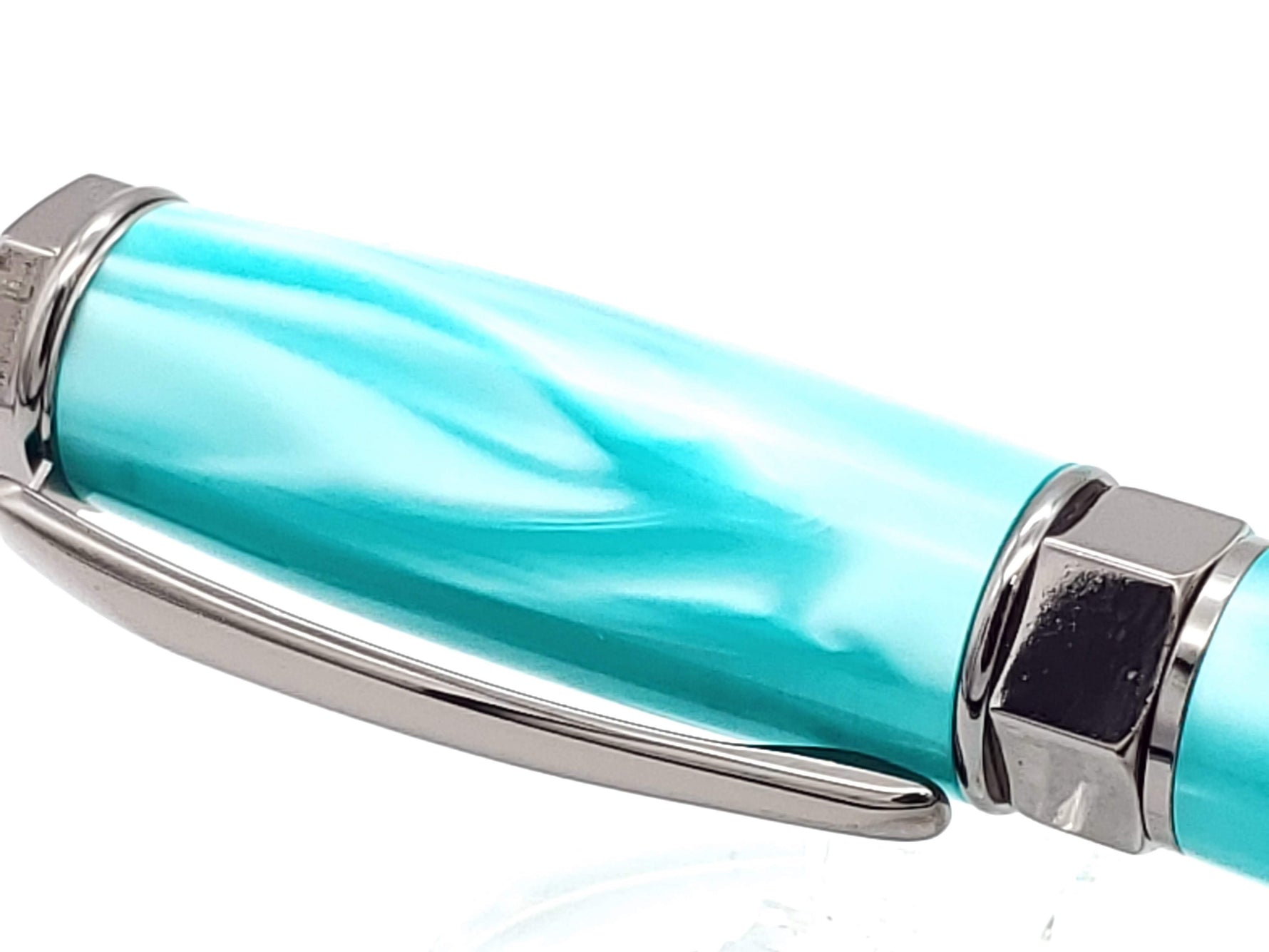 Vertex Supreme Fountain Pen in Gun Metal Finish image 4