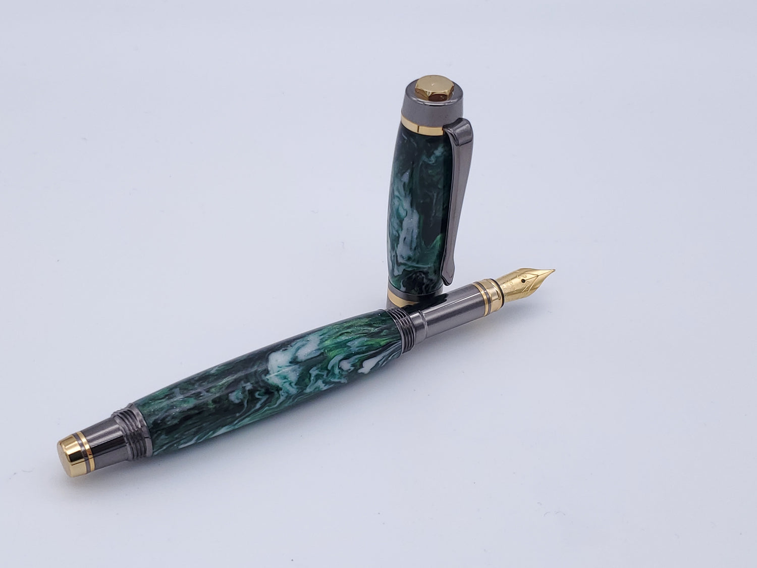 Mint Swirl Fountain Pen image 0