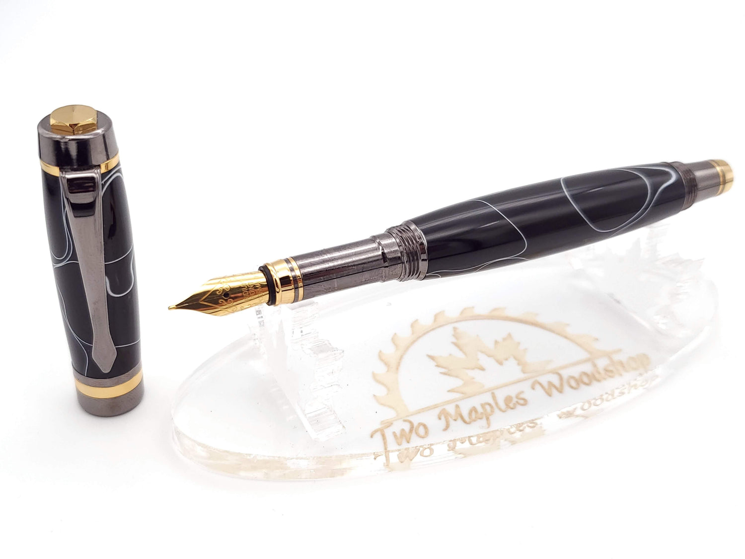 Classic Elite2 24k Gold & Gun Metal Fountain Pen image 1