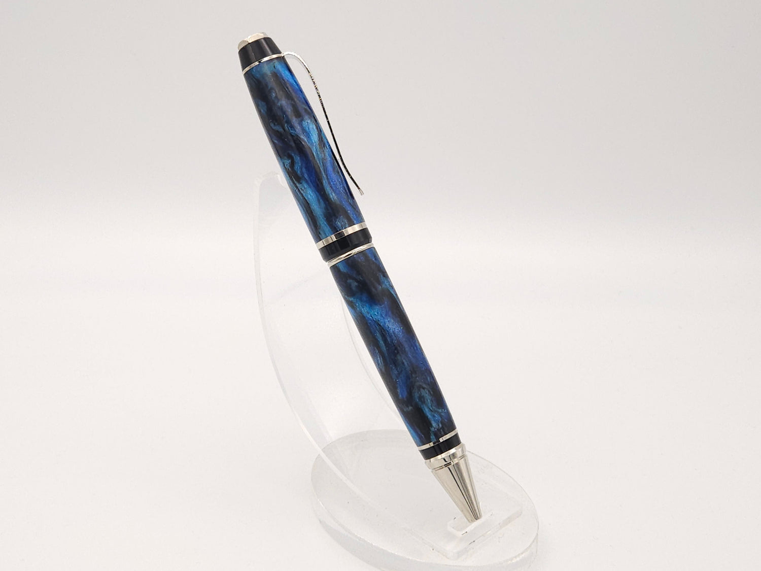 Smoke on the Water DiamondCast Cigar Ballpoint Pen in Rhodium Finish image 2