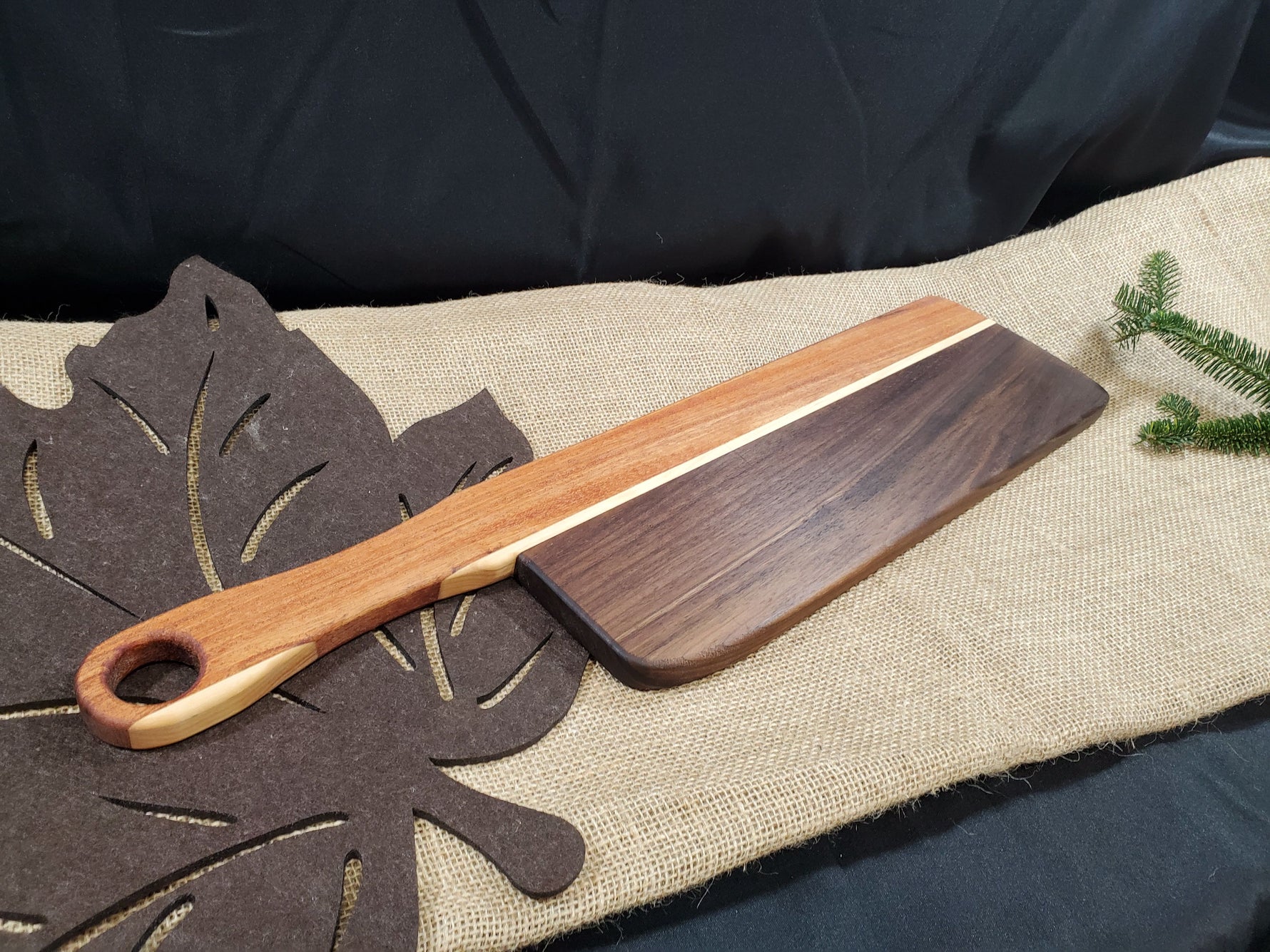 Walnut & Mahogany Charcuterie Board image 4