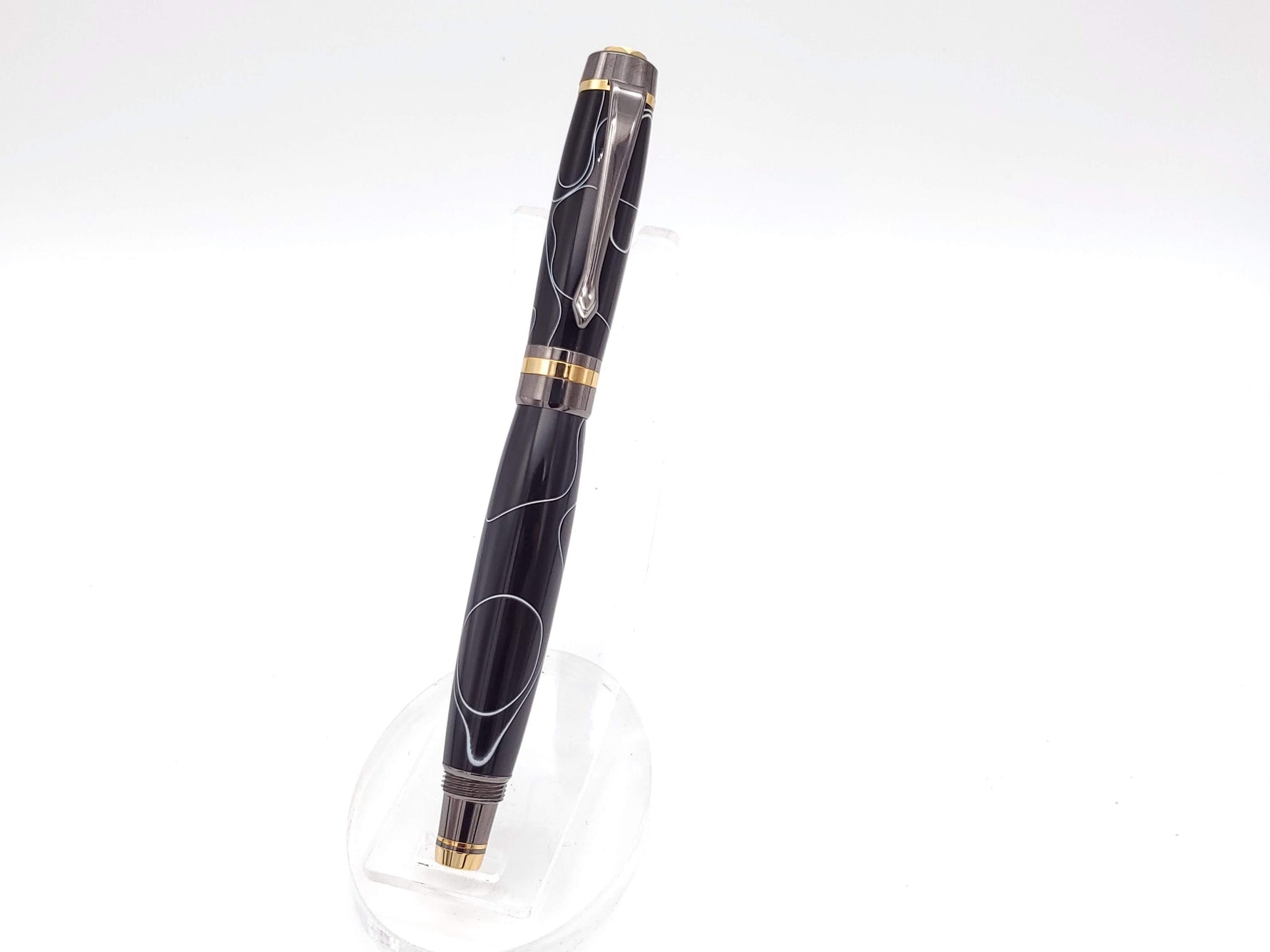 Classic Elite2 24k Gold & Gun Metal Fountain Pen image 6