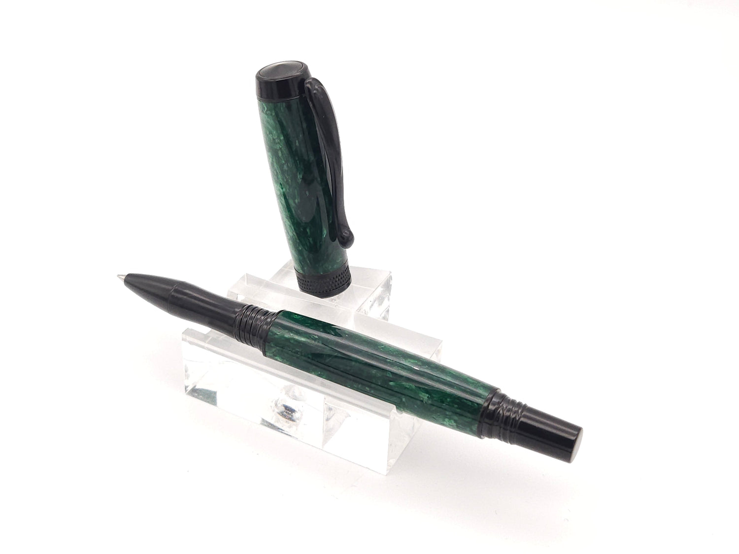 Green Ice Diamond Knurl Black Chrome Rollerball Pen image 2
