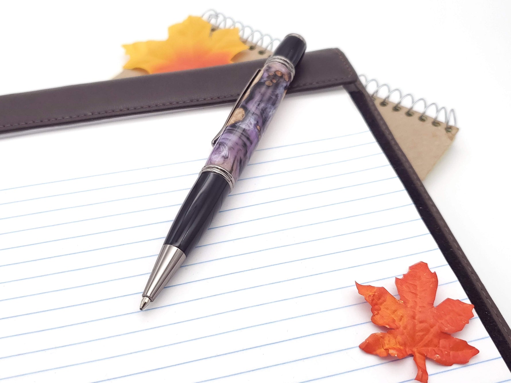 Maple Burl & Resin Gatsby Ballpoint Twist Pen image 5