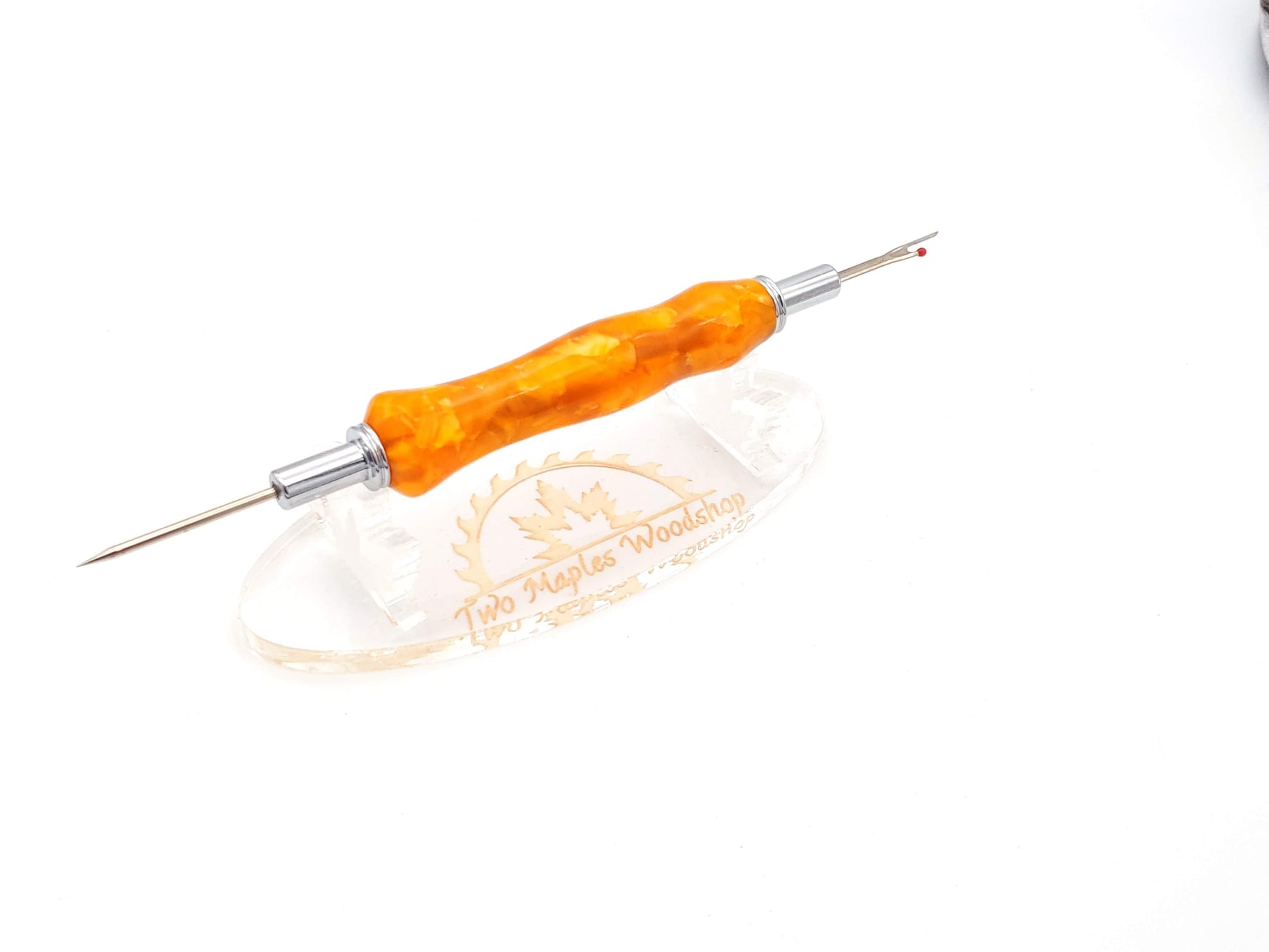 2 in 1 Seam Ripper & Stiletto image 9