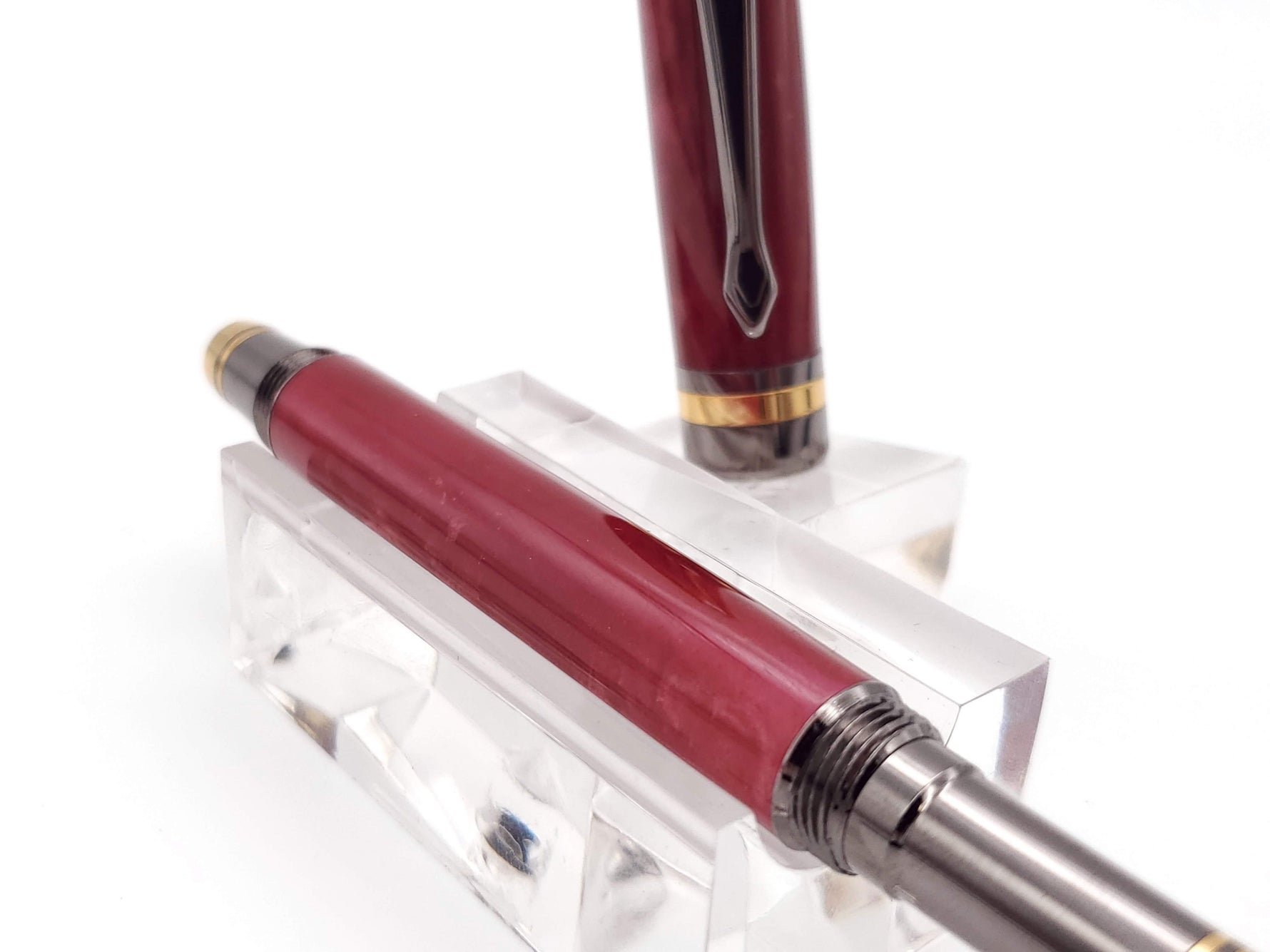 Classic Elite2 24k Gold & Gun Metal Fountain Pen image 8