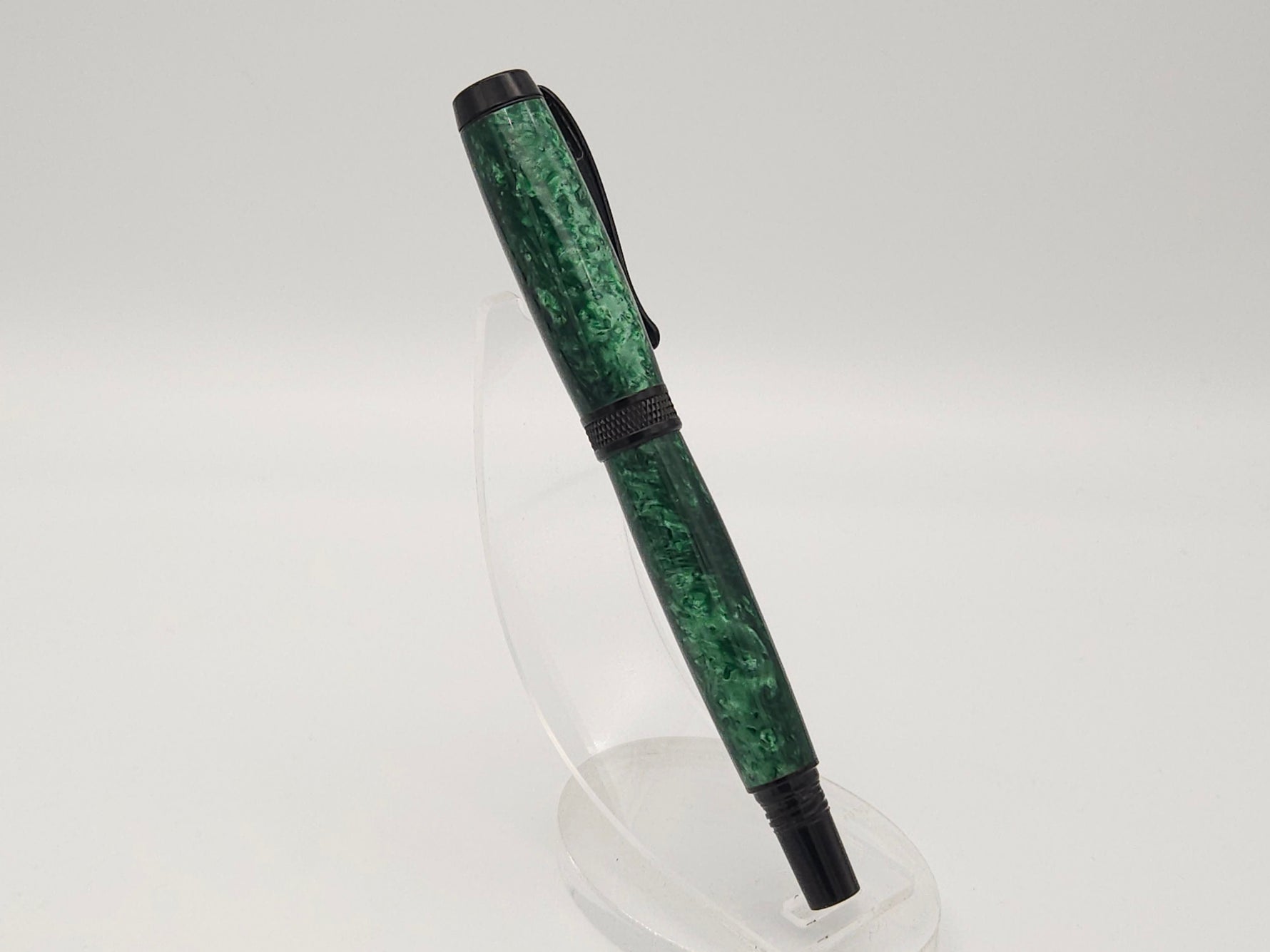 Green Ice Diamond Knurl Black Chrome Rollerball Pen image 5