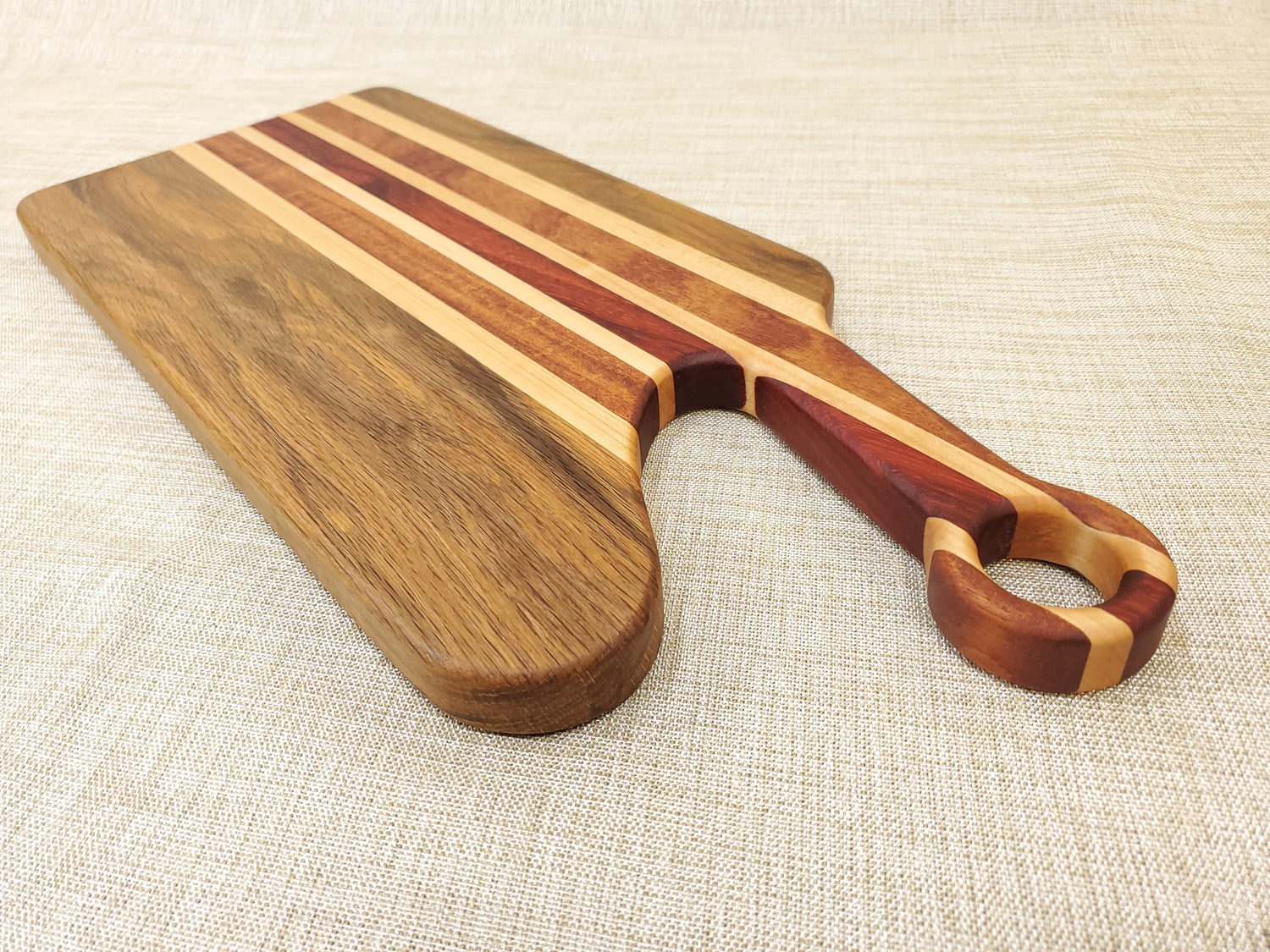 White Oak Charcuterie Board image 0