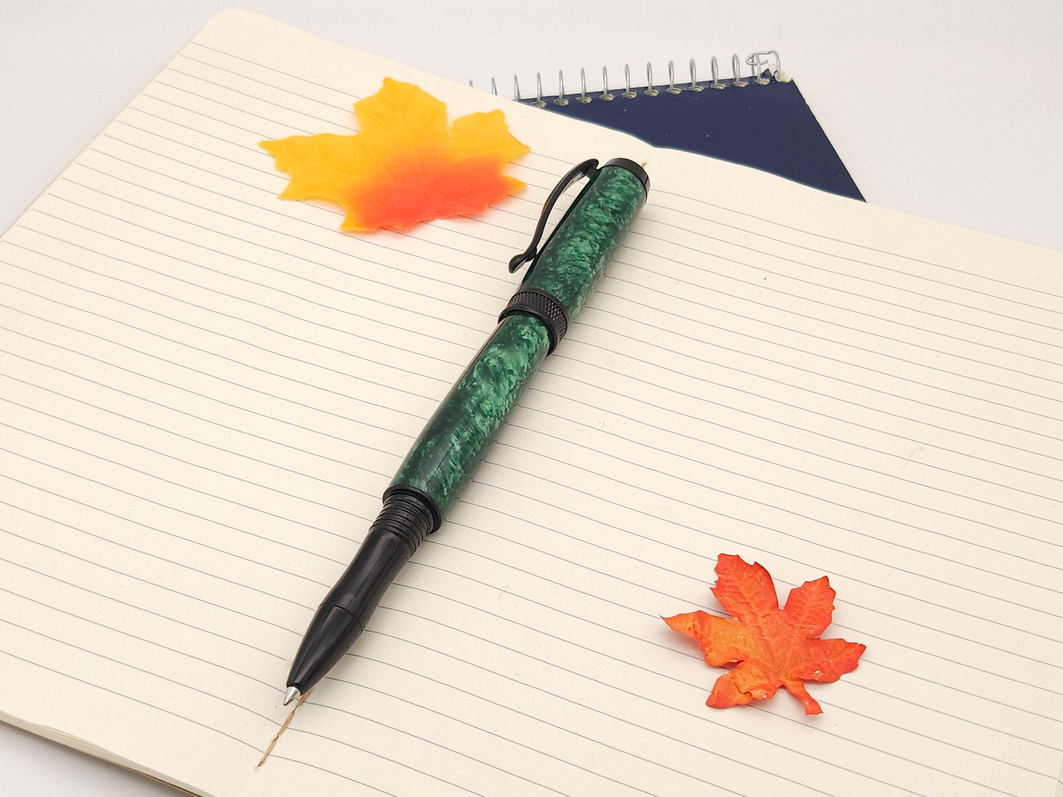 Green Ice Diamond Knurl Black Chrome Rollerball Pen image 0