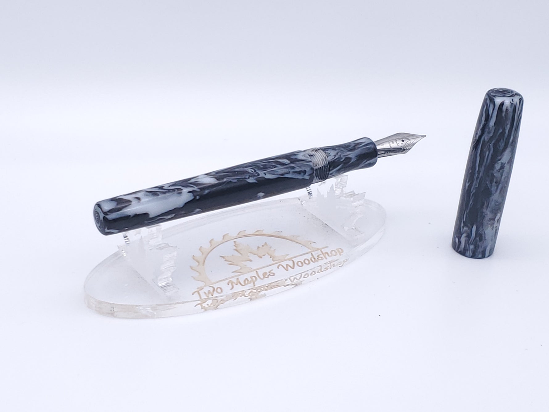 Binary - Acer Model || Bespoke Fountain Pen || JoWo 